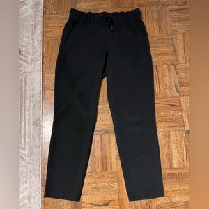 lululemon black pants (size 6)